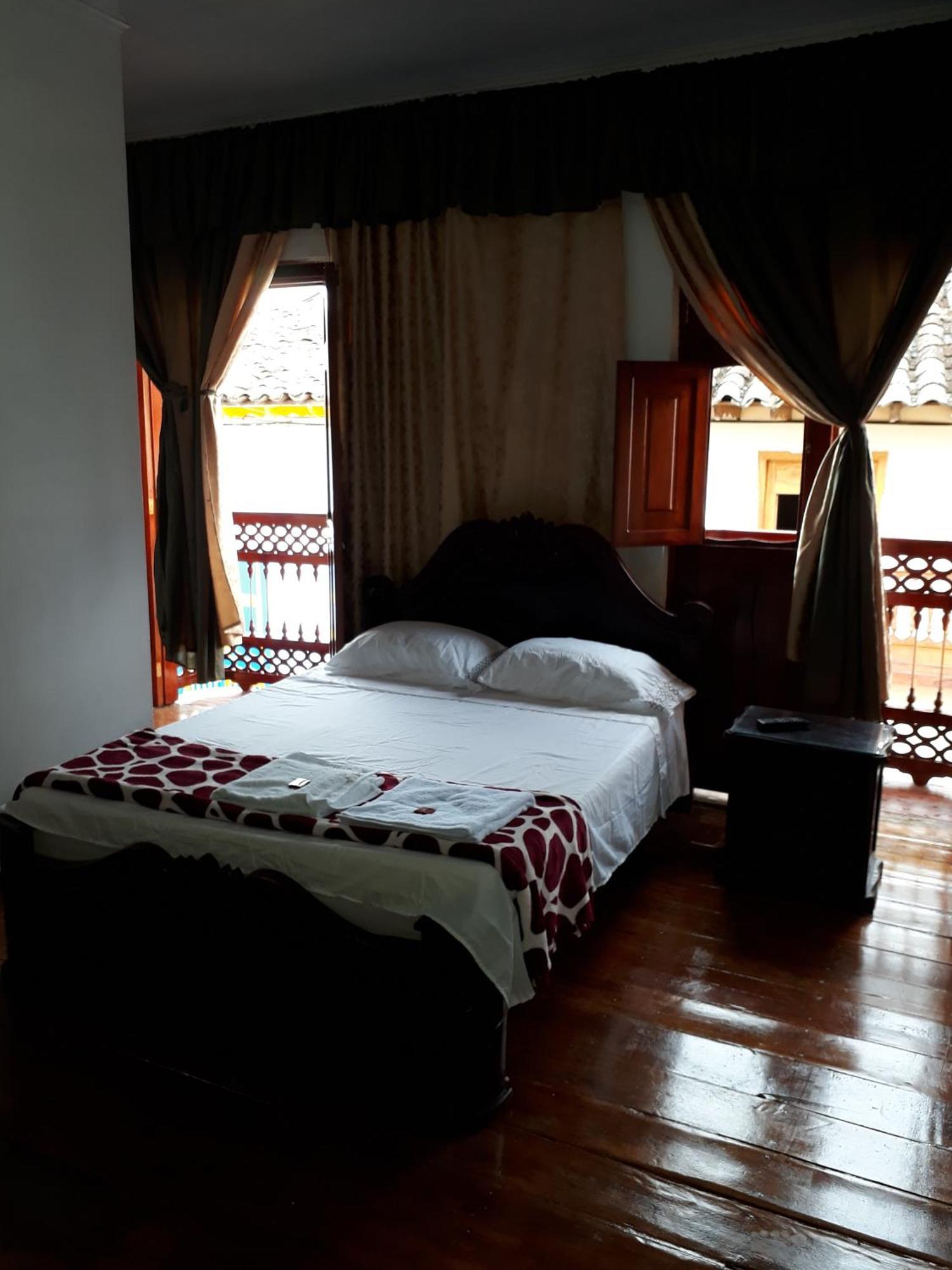 Bonsai Hotel Salamina Caldas Номер фото